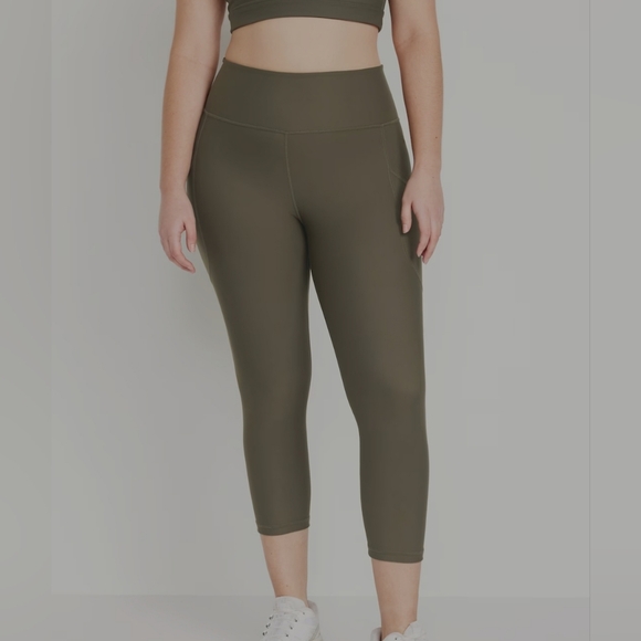 Workout pants - Picture 2 of 4